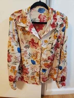 Floral Button-Up Blouse in Cream with Red, Blue & Yellow Flowers